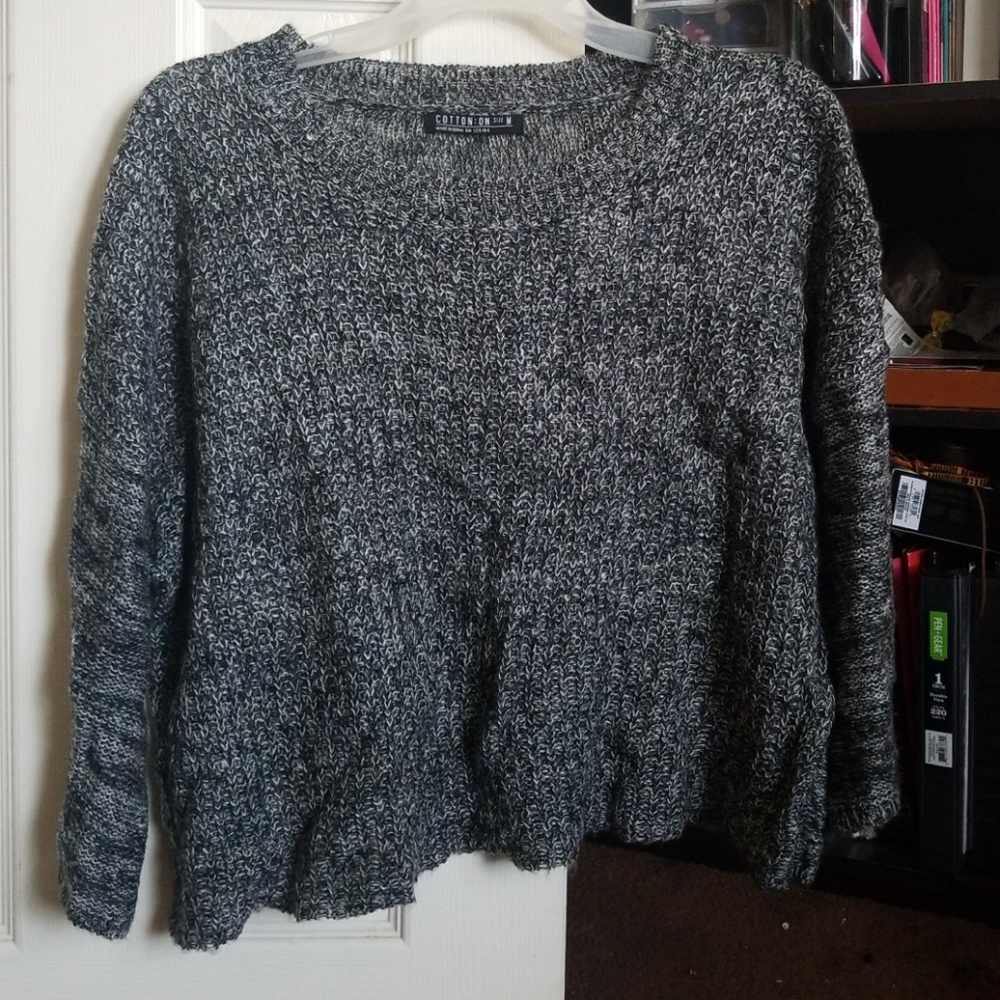 Knitted crop top